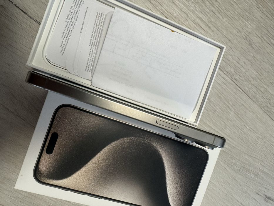 Iphone 15 pro max 250 10/10 фіз. Сім 90%