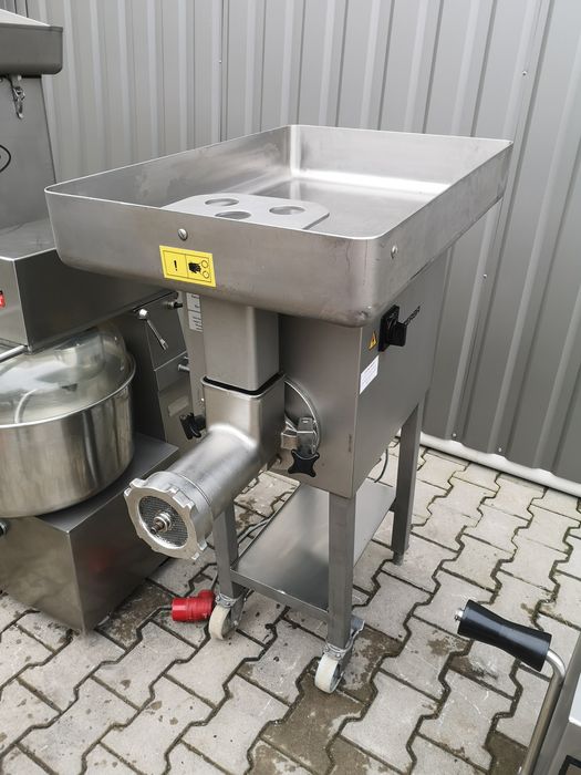 Mieszałka do farszu, nadziewarka, Wilk wyposażenie masarni