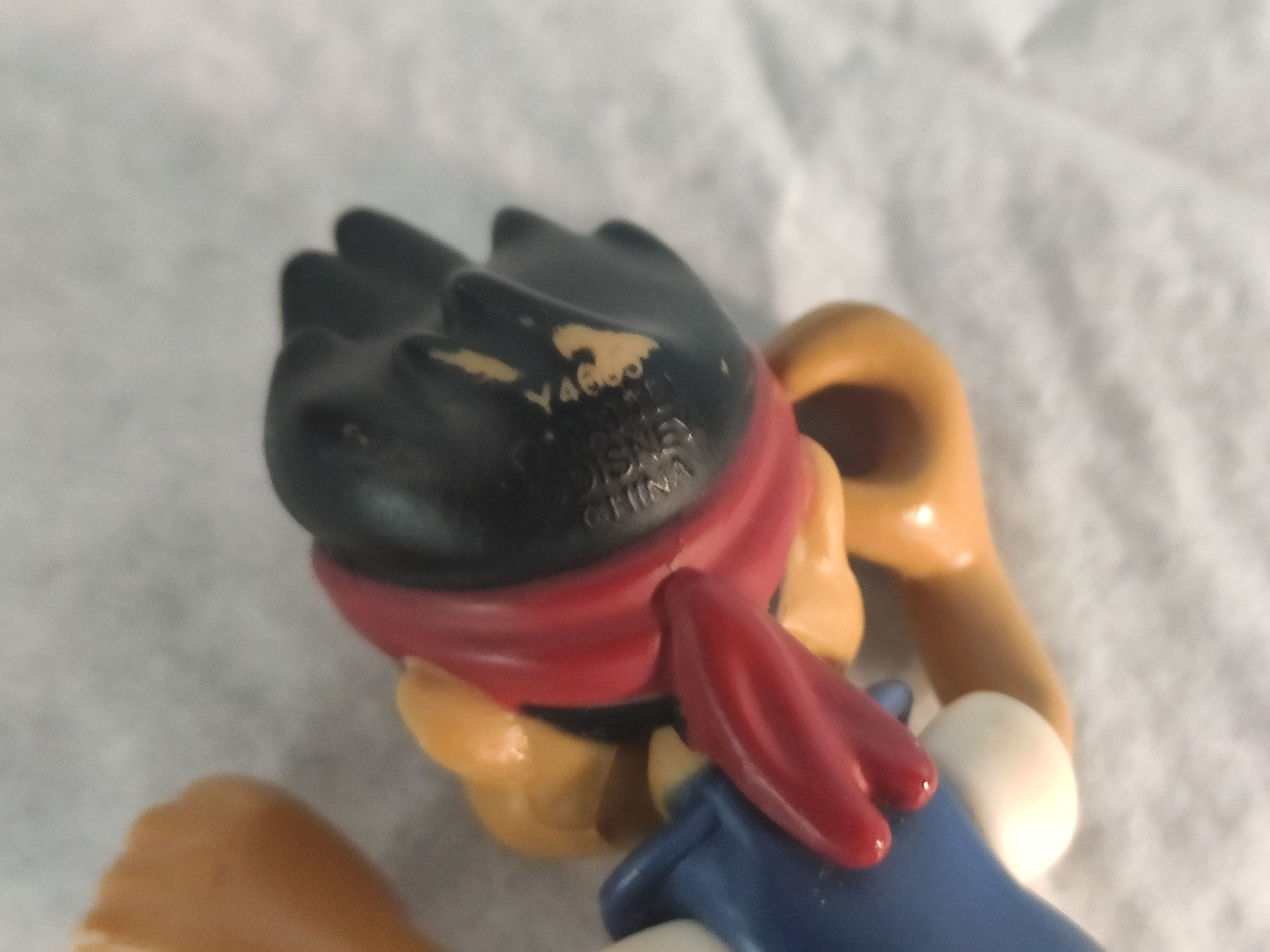 figurka Jake i Piraci z Nibylandii 
 I Puraci
do sprzedania mam 2 figu