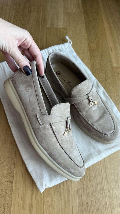 Замшевые лоферы, мокасины lora бежевые