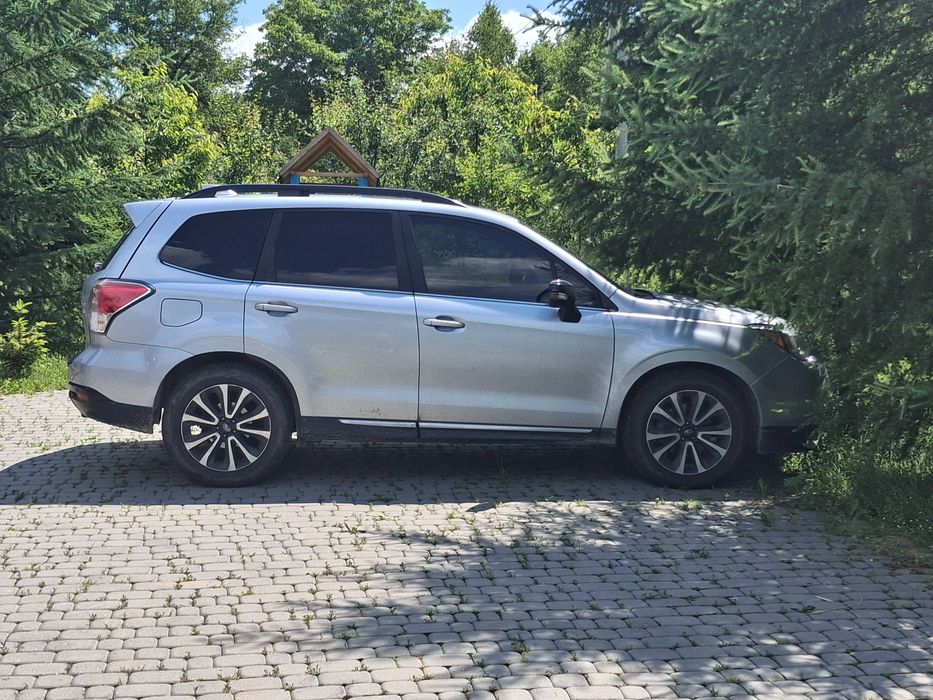 Субару Форестер Турбо, серебро