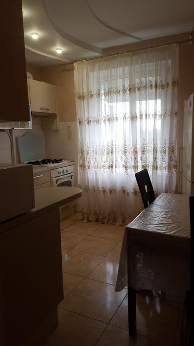 Сдам квартиру по суточно  на земле  на Таирова