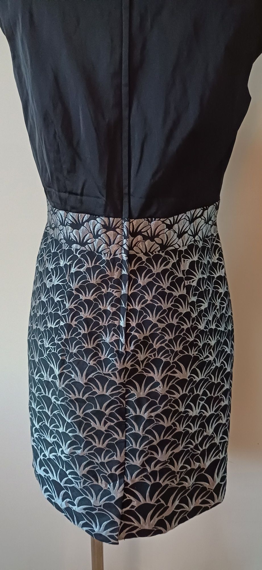 Sukienka damska marki H&M,  rozmiar L