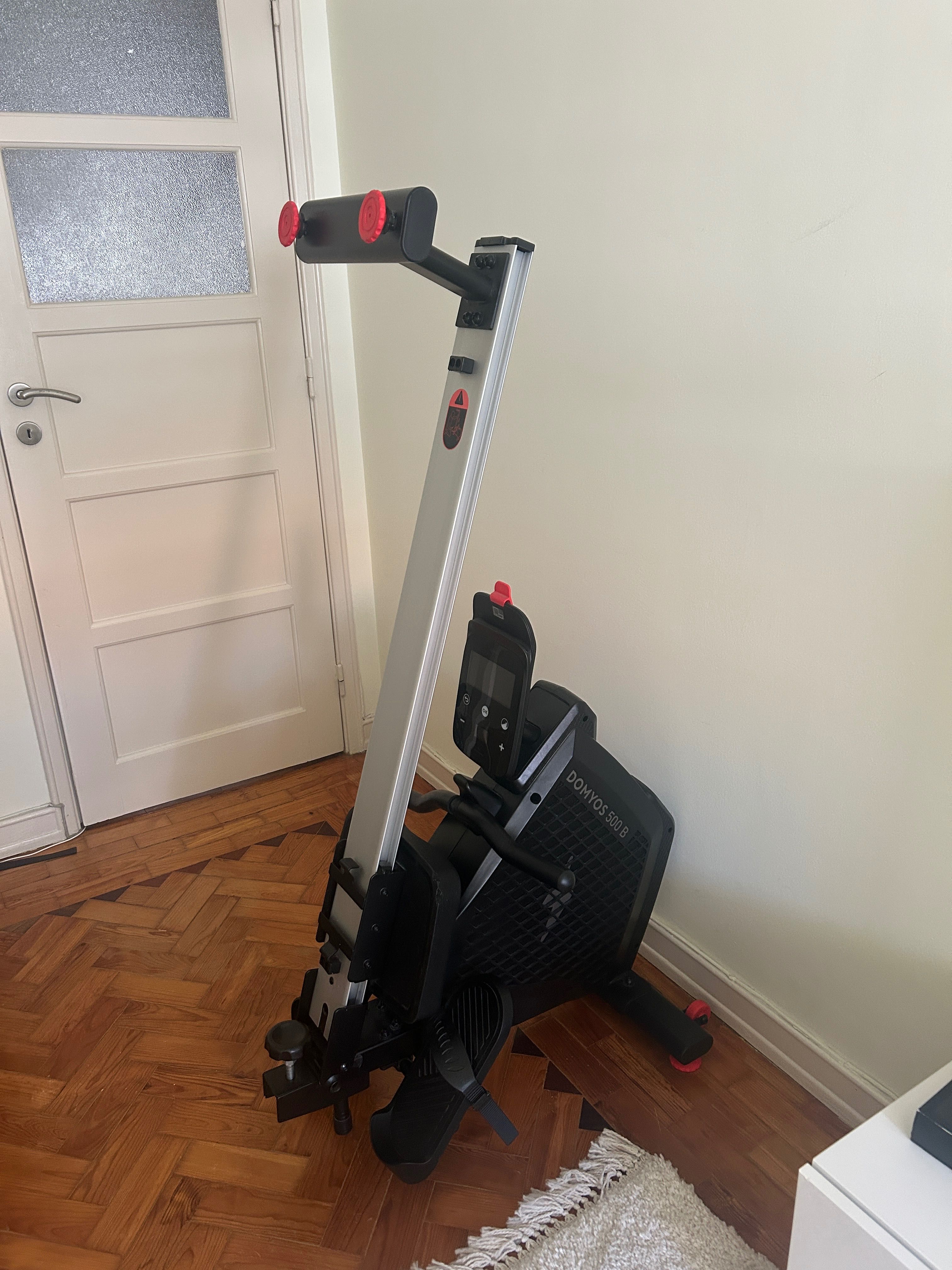 Máquina de remo Domyos 500 B – Funcional, Dobrável, Excelente Estado