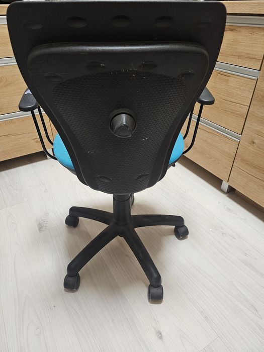 Krzesło obrotowe dziecięce