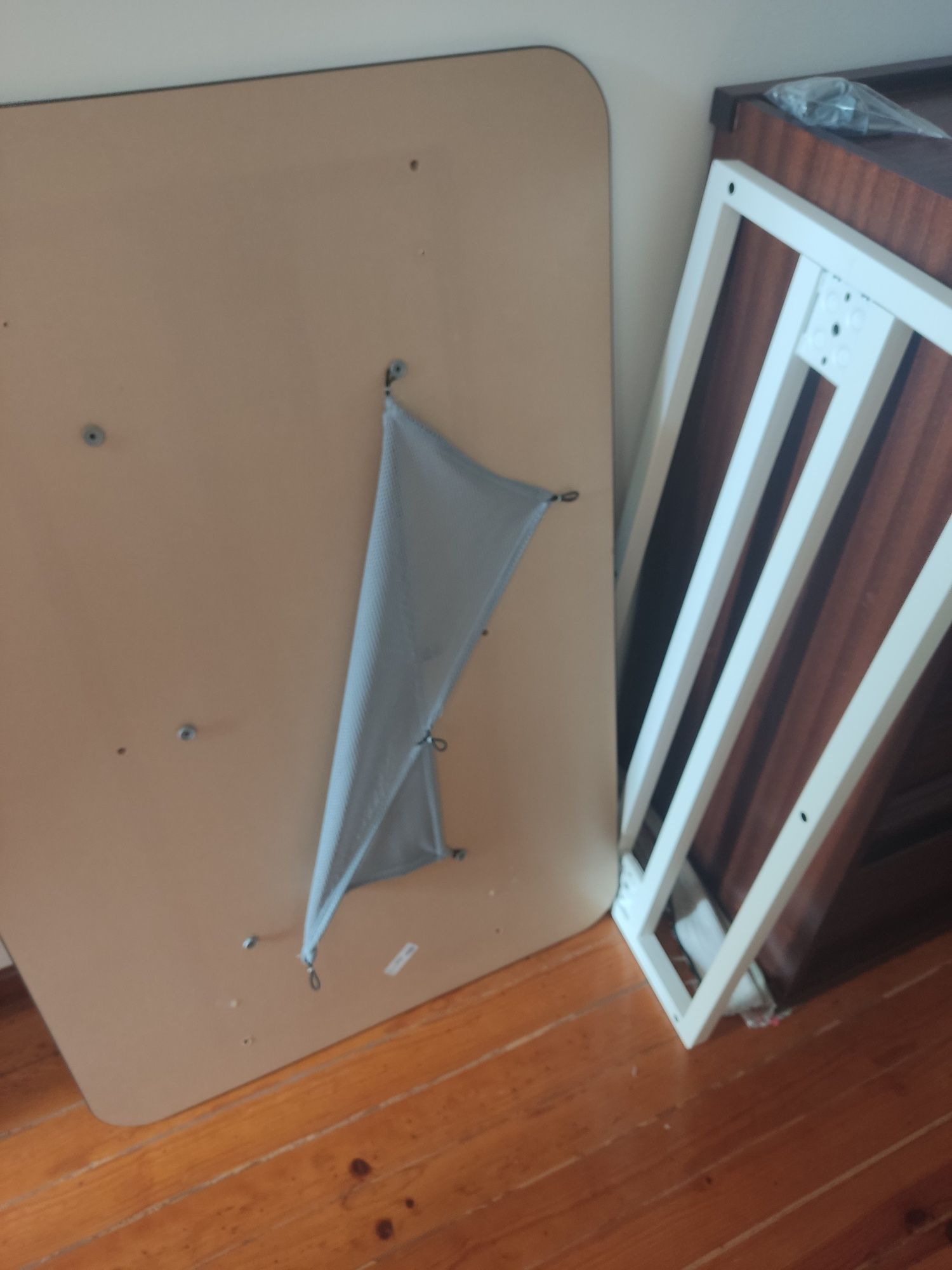 Vendo Secretária Ikea Bekant 120x80