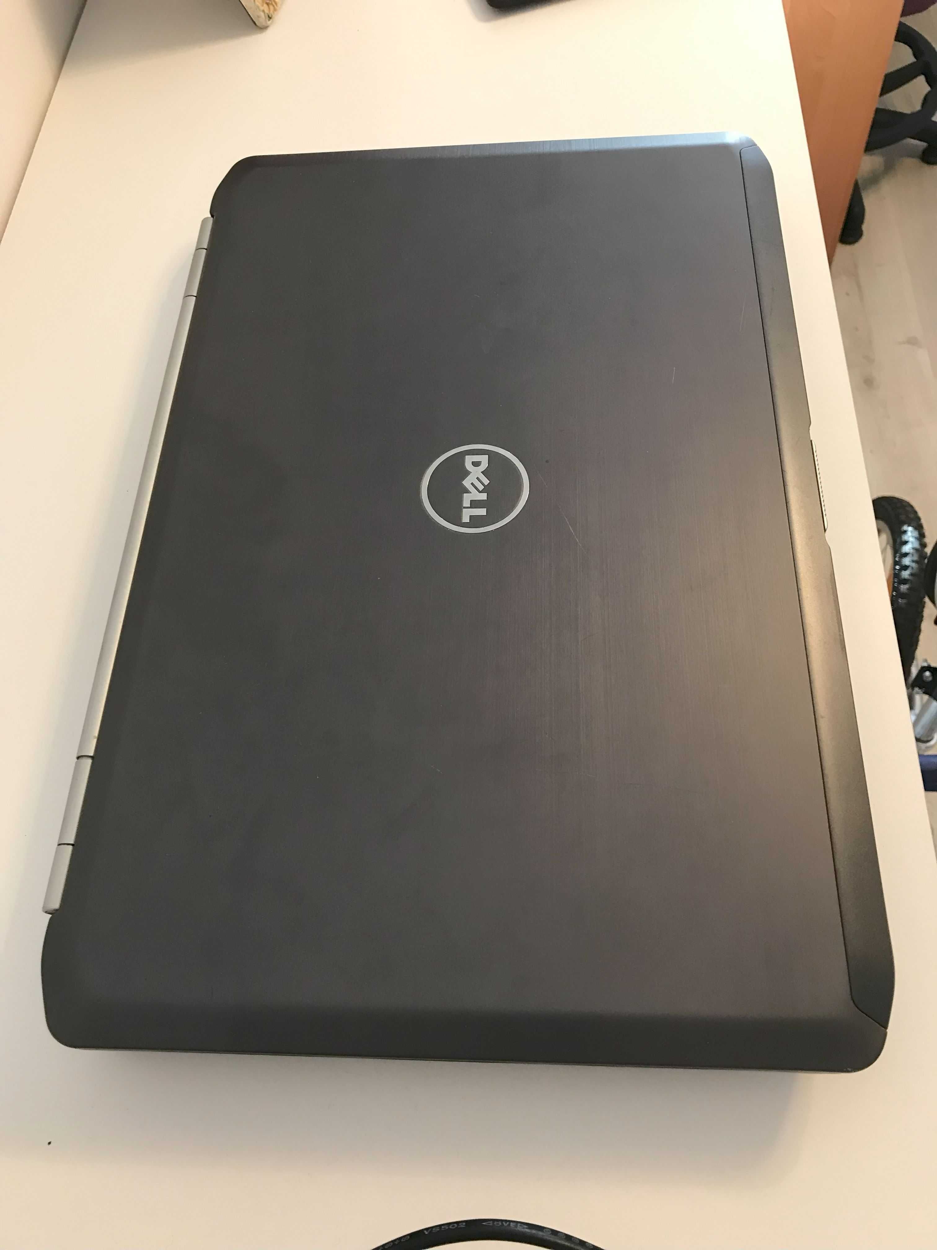 Dell Latitude E5520 I3 8GB RAM BEZ DYSKU