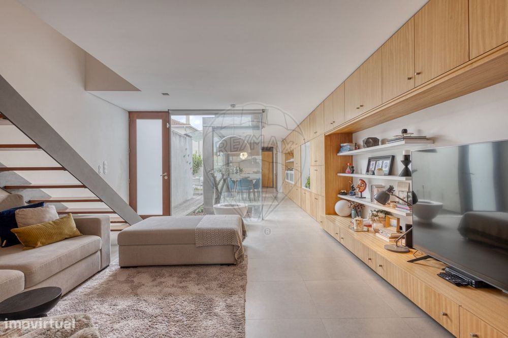 Moradia T2 para venda