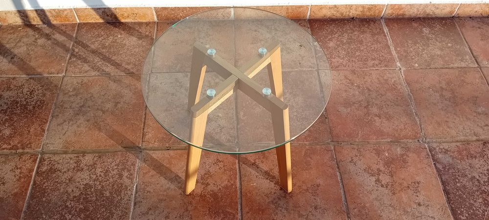 Mesa de Apoio Tampo em Vidro 46 x 40 cm