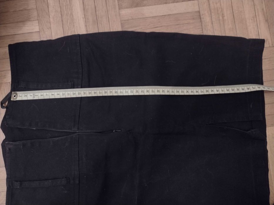 Czarna spódnica Atmosphere