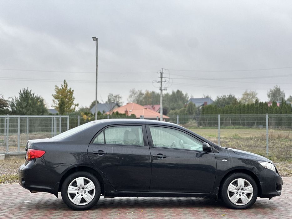 Toyota Corolla 1.6 Benzyna. Raty. 132,000 km . 2008 Rok. Salon Polska!