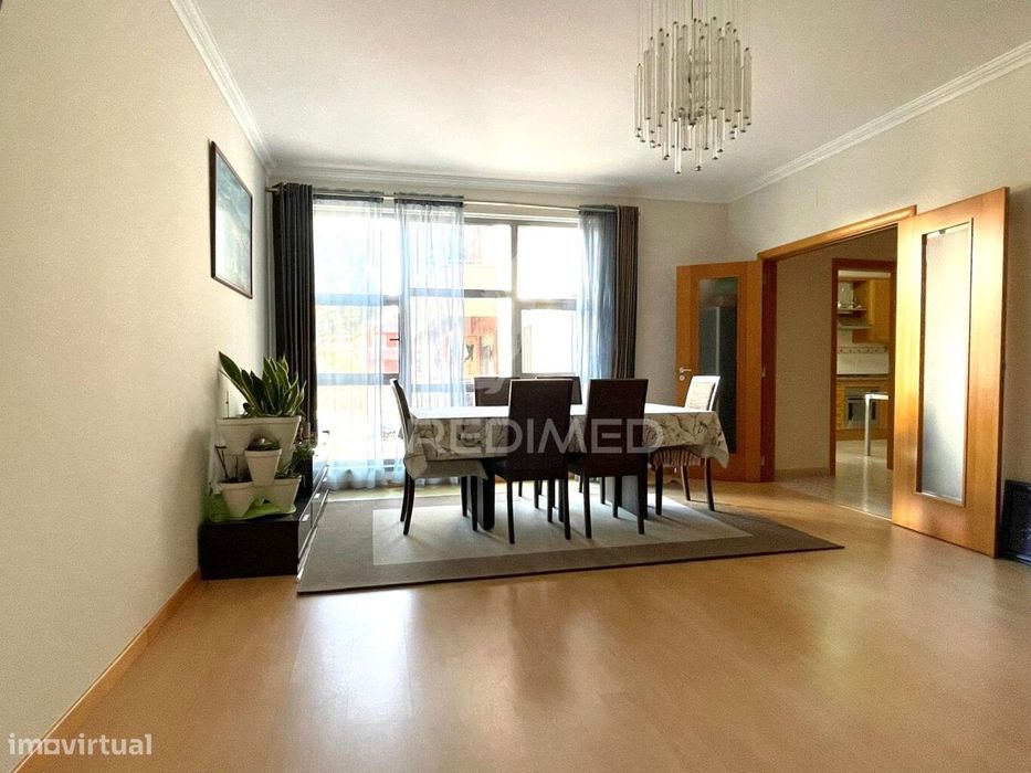 Apartamento T2 em Sines