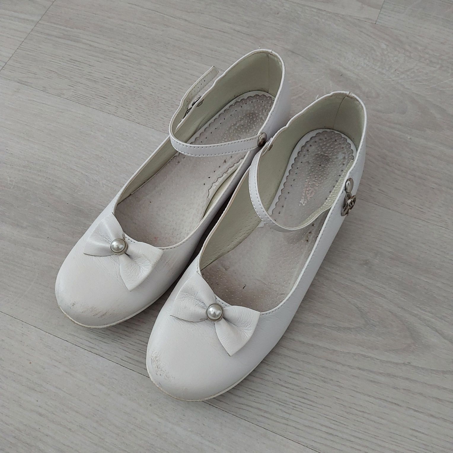 Buty komunijne  .