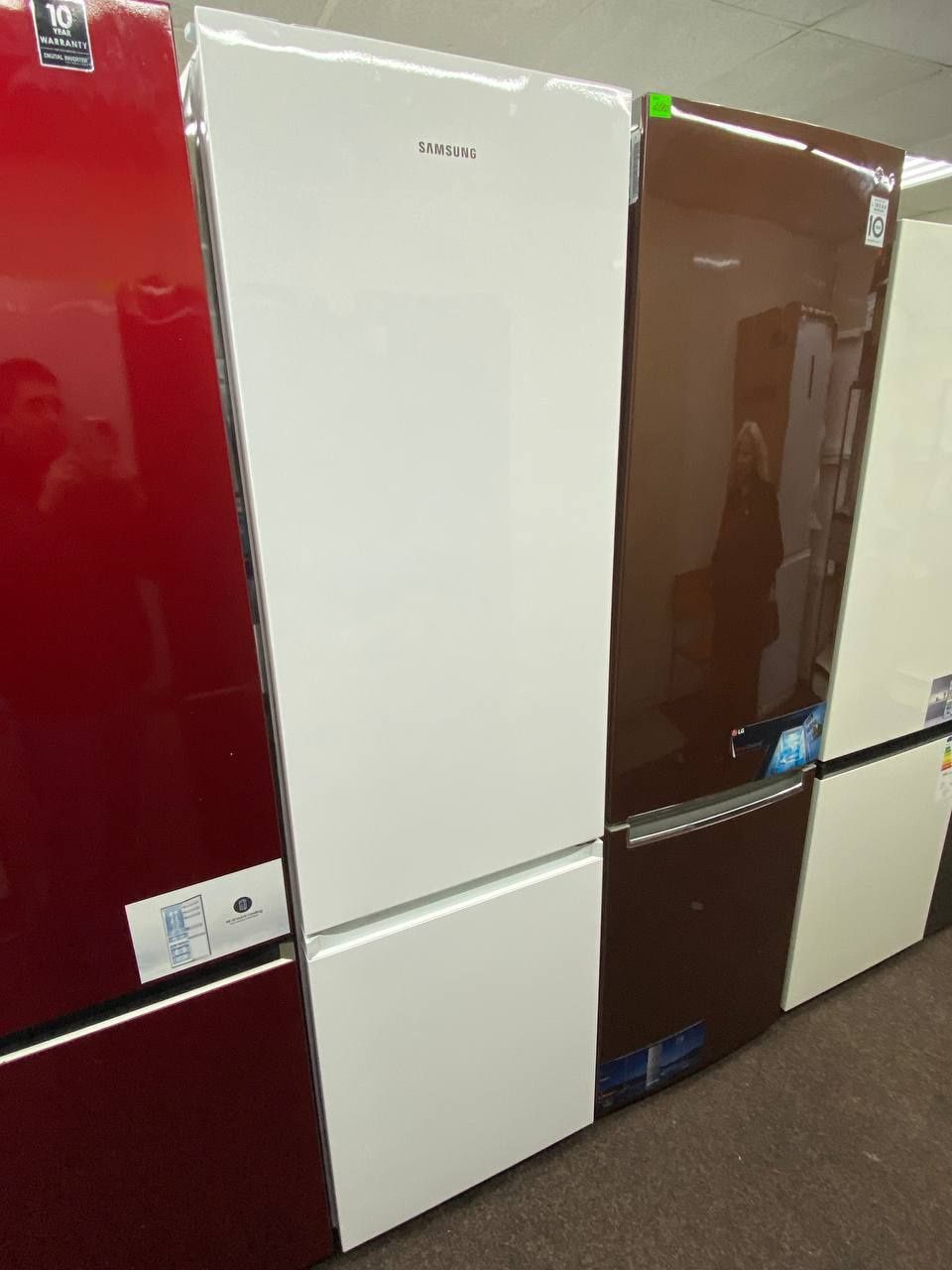 Холодильник Samsung LG