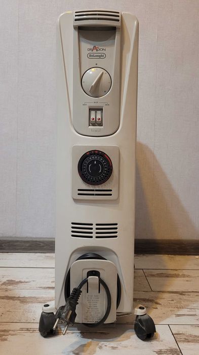Używany grzejnik elektryczny DeLonghi DrAgon