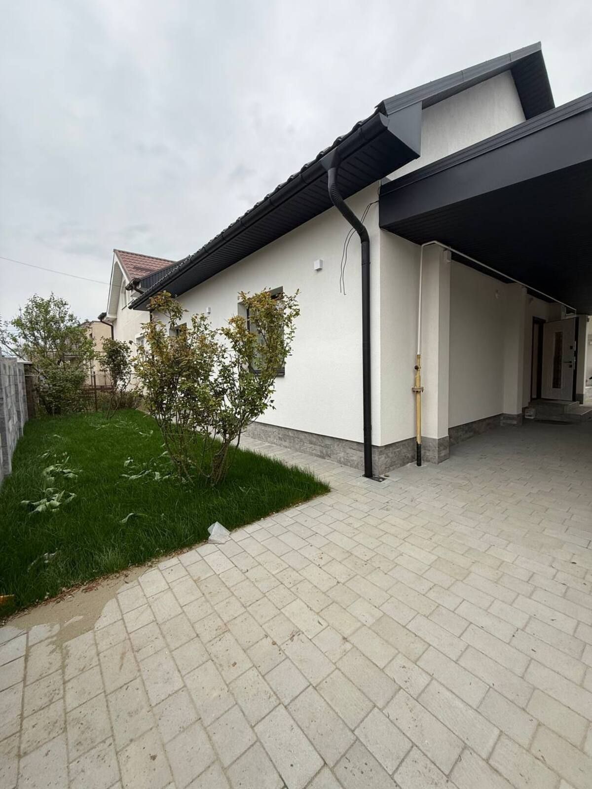 Продаж будинку в центральній частині міста!