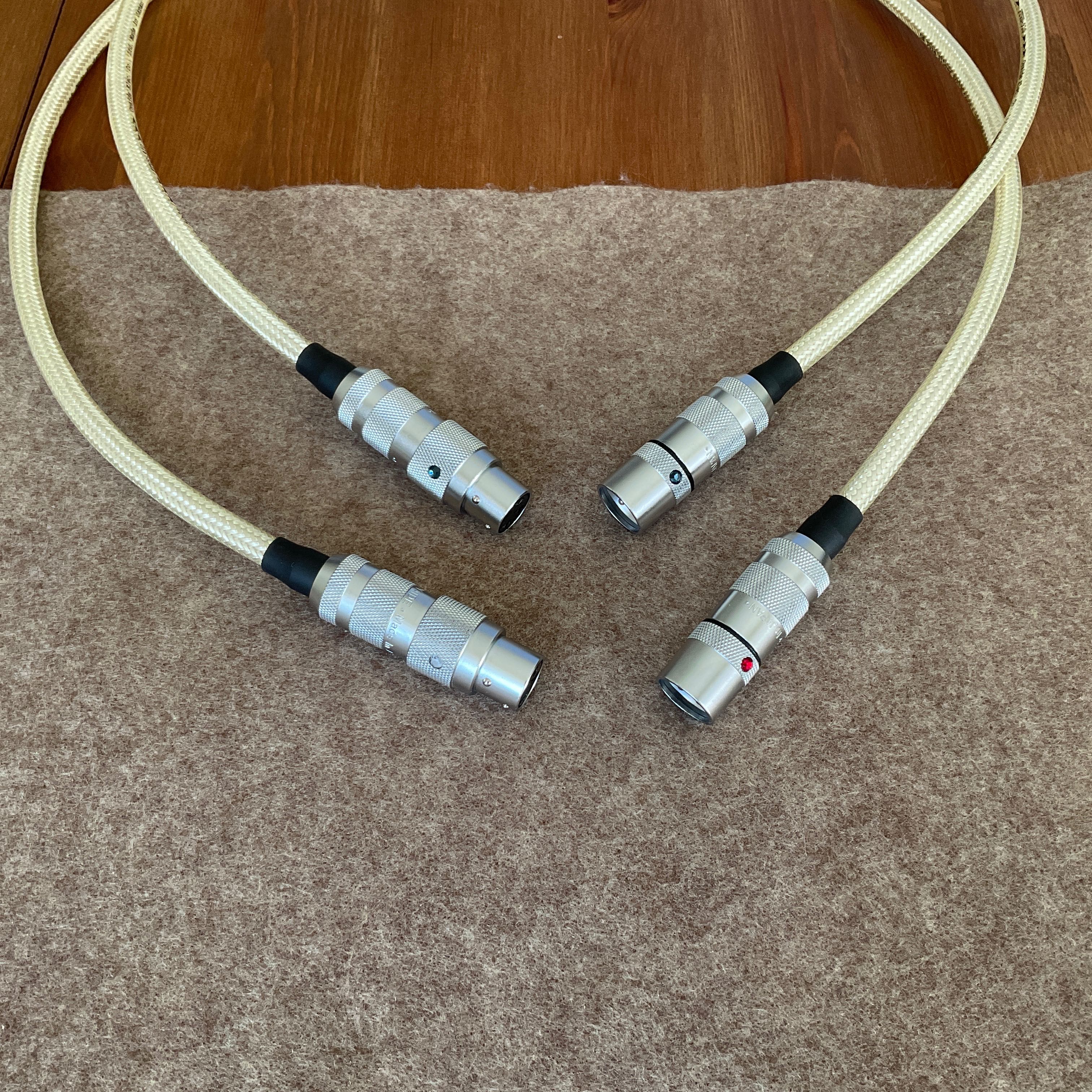 Kable XLR Oyaide AR-910 (2 x 1.0 m)