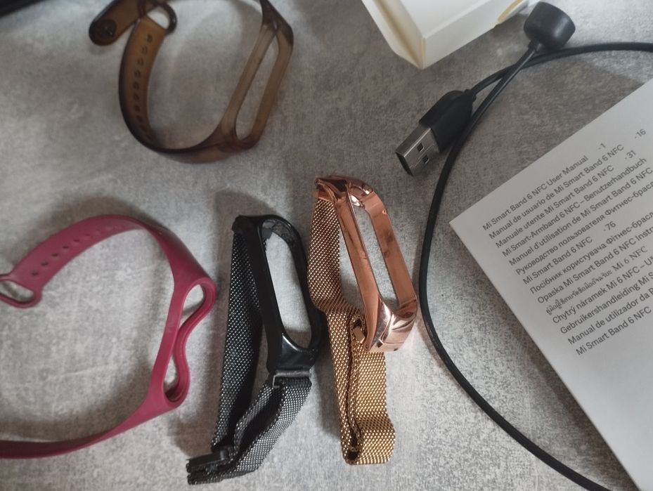 Срочно. .Фітнес-браслет Xiaomi Smart Band 6 з NFC  ( ОРІГІНАЛ)+ Стан !