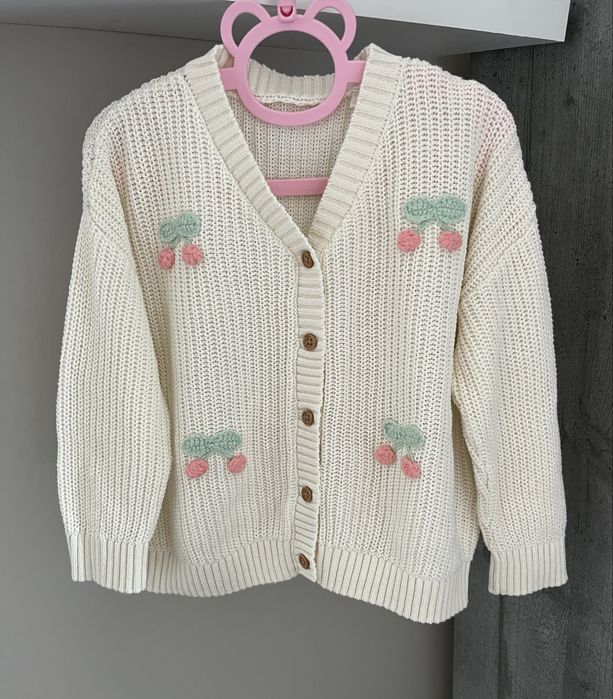 Кардиган кофта з вишеньками