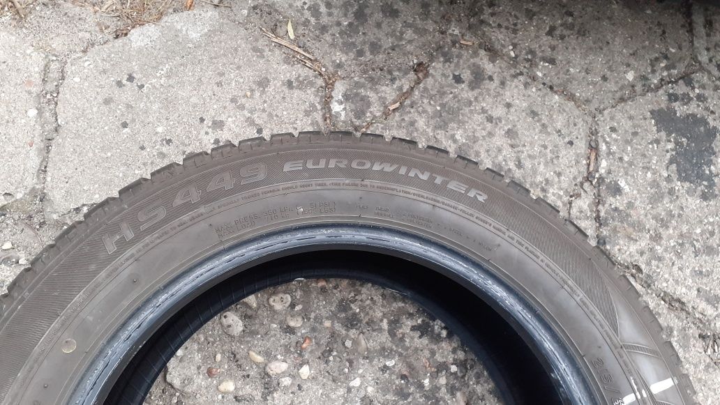 4xopona zimowa FALKEN HS449 Eurowinter w rozmiarze 215/60 R17