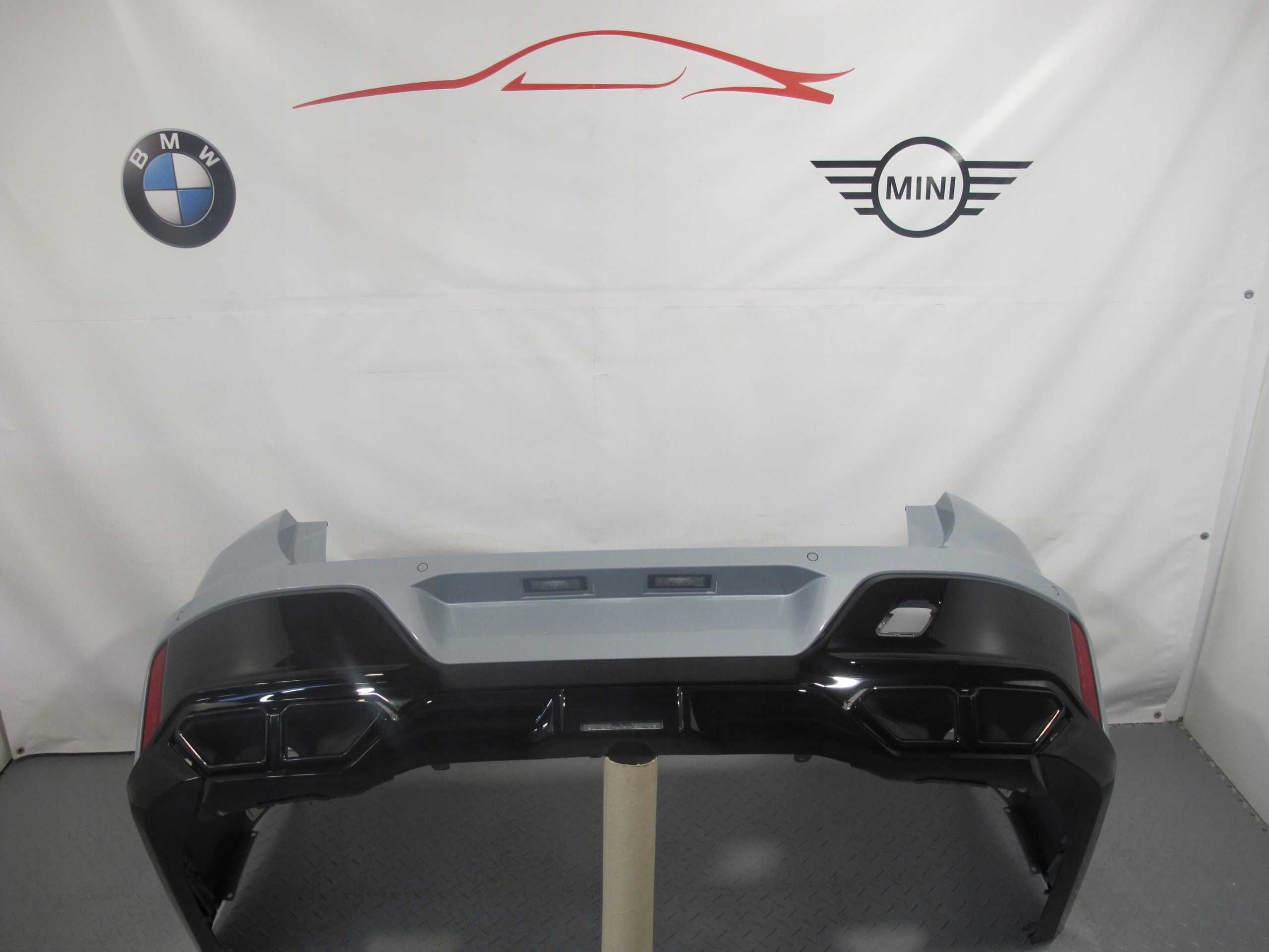 BMW I7 G70 Бампер задний