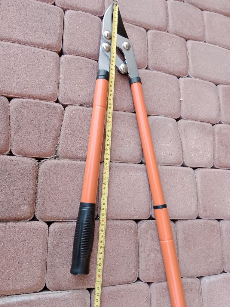 Sekator ogrodowy