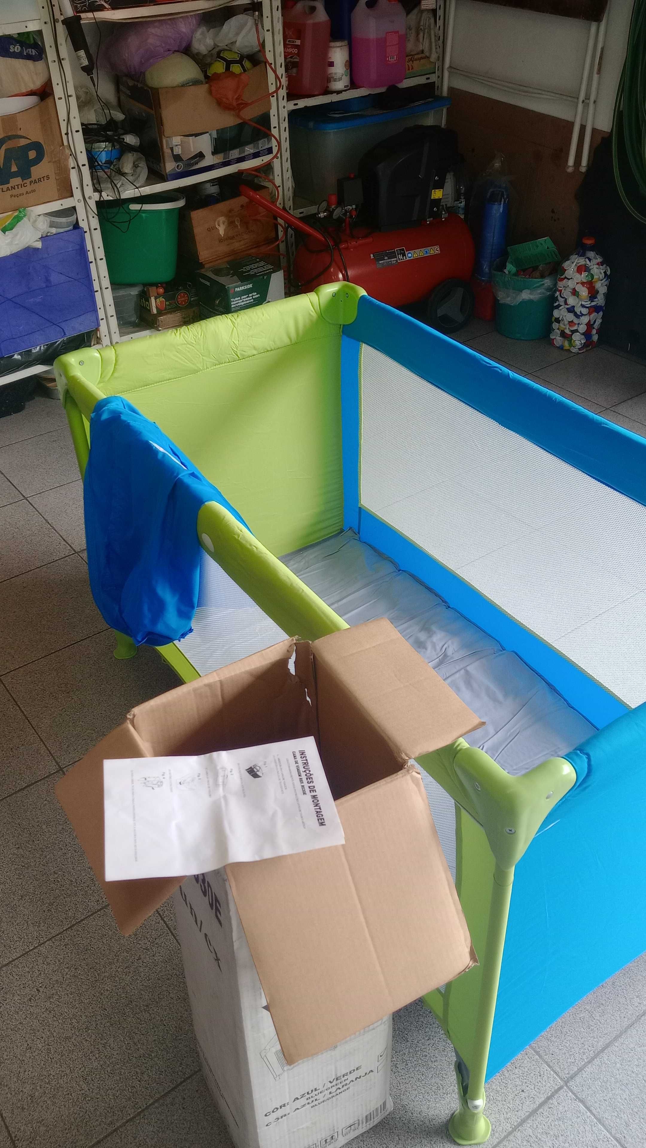 Cama de viagem para criança