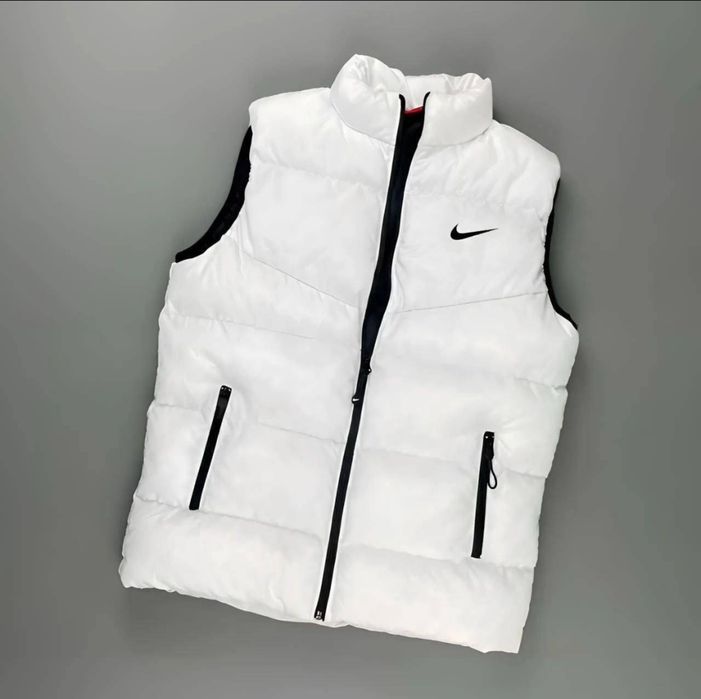 Чоловіча жилетка NIKE
