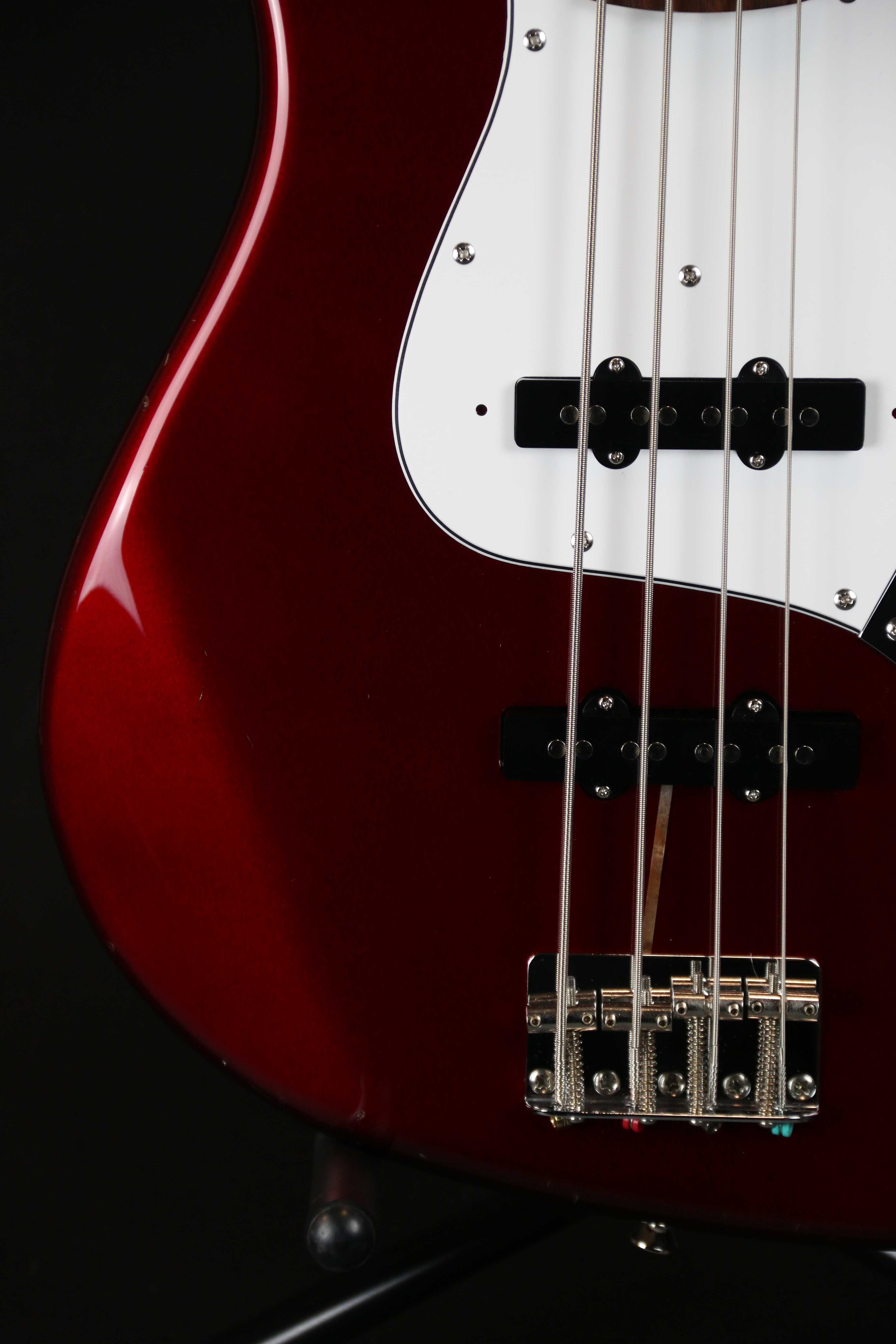 Fender Japan Jazz Bass JB62 Reissue Candy Apple Red