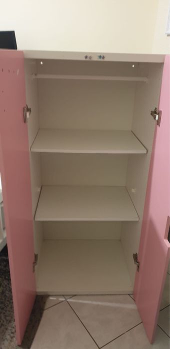 Vende se moveis ikea crianca