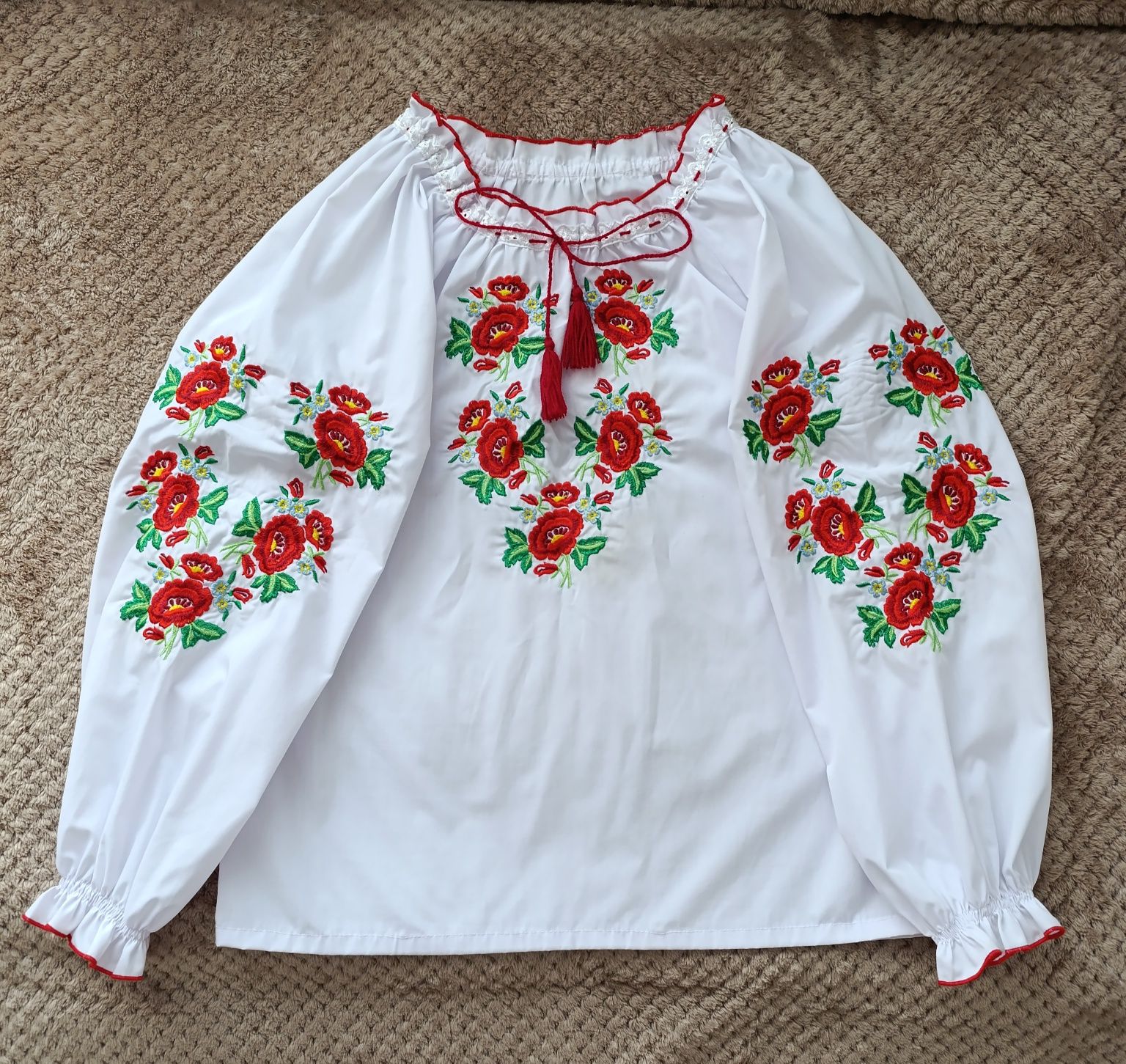 Вишиванка жіноча