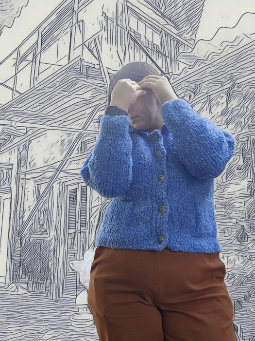 В'язаний піджак жіночий ручної роботи середньої  довжини Букле