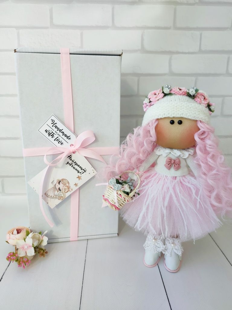 Інтер'єрна лялька ручної роботи, подарунок для дівчинки