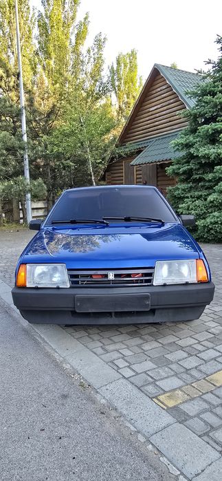 Продам ваз 21099 /тонировка/музыка/занижение -90/