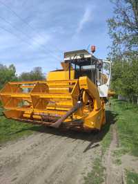 Комбайн Sampo 680 (Massey Ferguson 20)