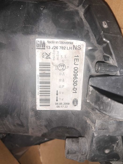 Opel Insignia A lampa lewa przednia eurooa