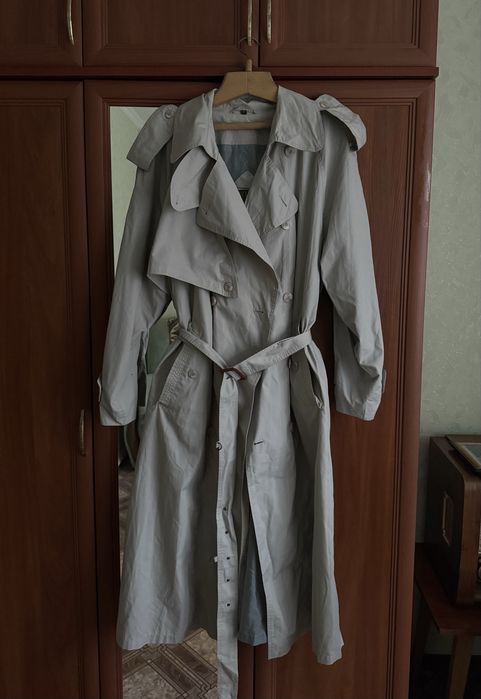 Жіночий тренч світлий, довжина 123 см