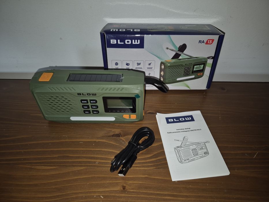 Radio blow RA13 solarne na korbkę powerbank latarka okazja