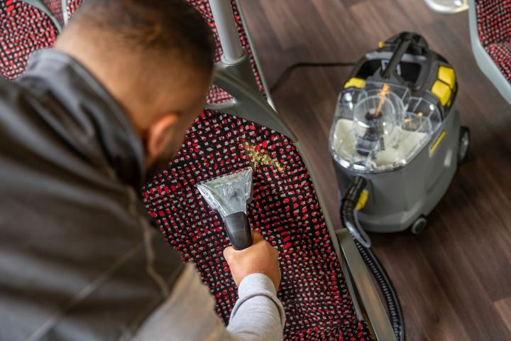 Odkurzacz Piorący Karcher Puzzi 8/1 Nowy Model Do Prania Tapicerki Dyw