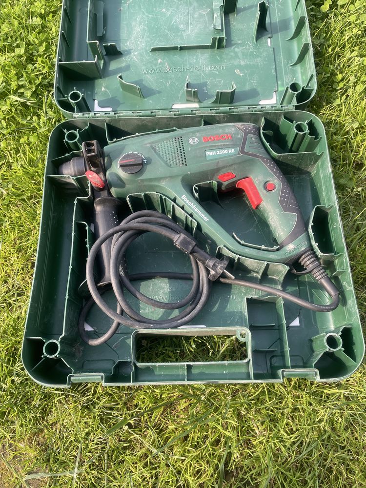 Młotowiertarka Bosch SDS pbh 2500RE jak makita parkside