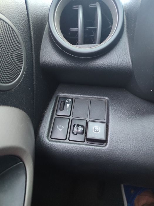 Aвтомобіль Toyota Rav 4 2006