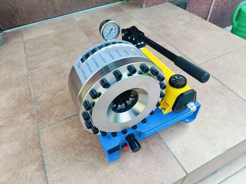 Zakuwarka węży przewodów hydraulicznych z Niemiec zaciskarka prasa mob