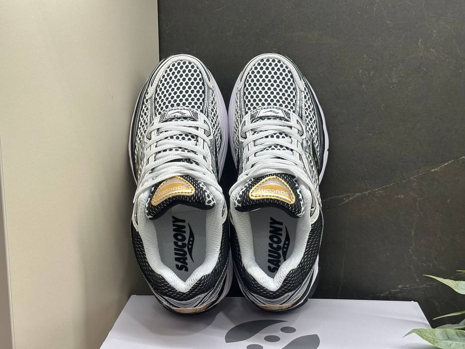 Кросівки чоловічі Saucony Progrid Omni 9 Кроссовки мужские
