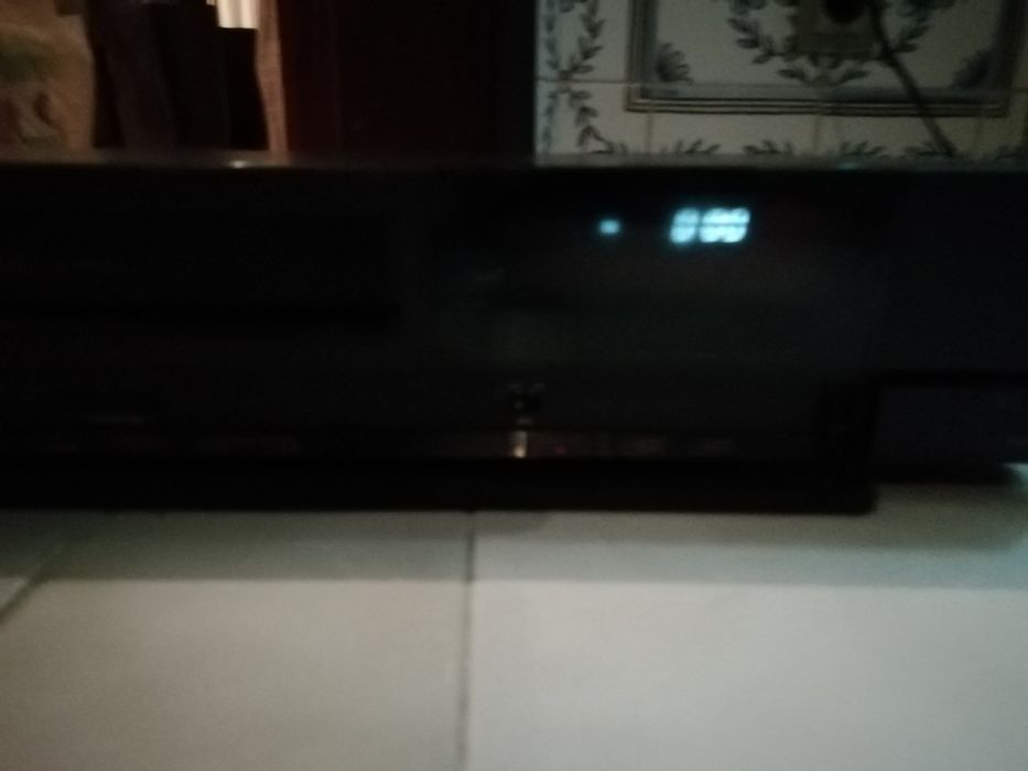 Leitor e Gravador de Cassetes VHS, JVC