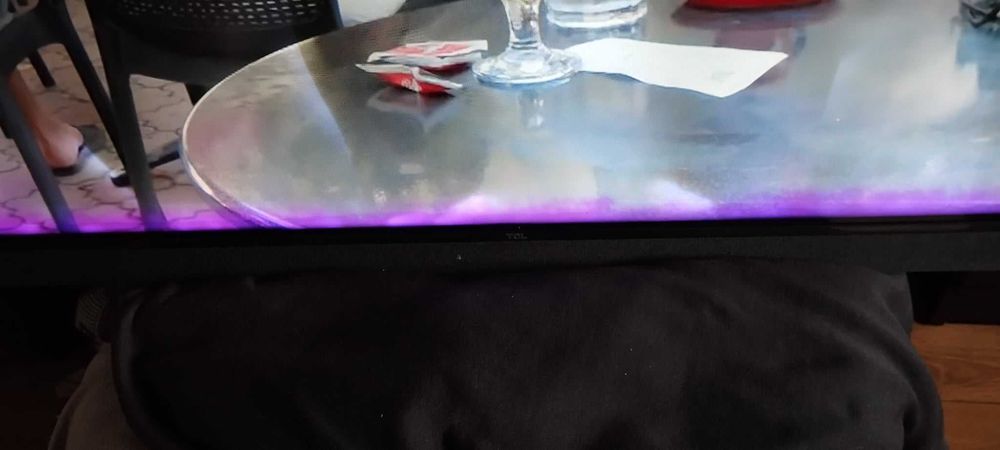 Teleizor   Samsung - TCL  z usterką