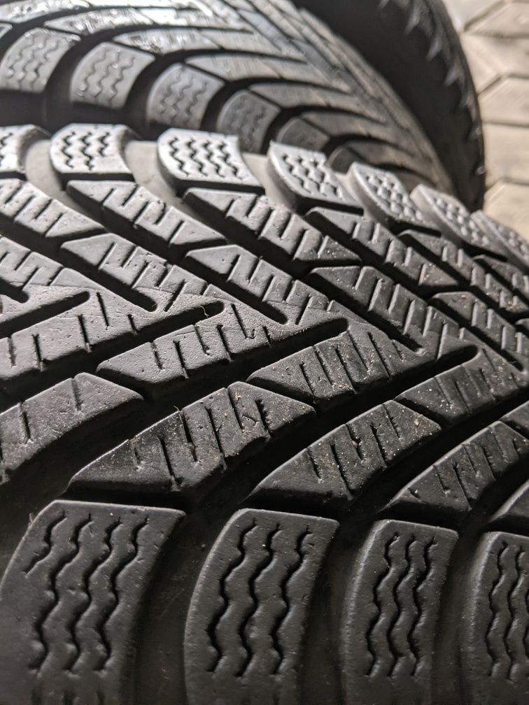 185/60R15 Pirelli зима