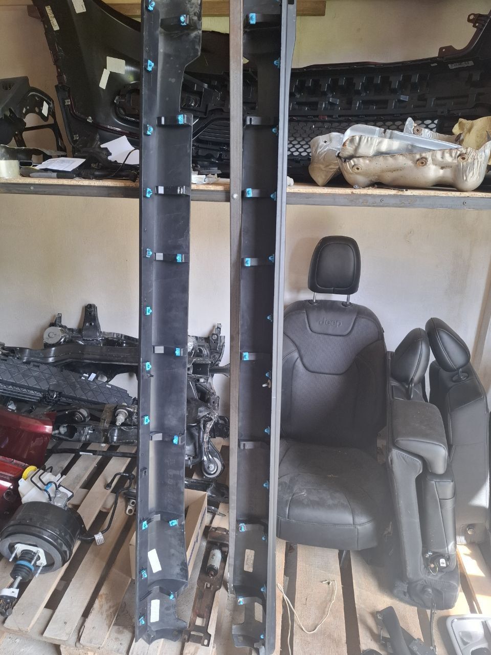Накладки на пороги для Jeep Cherokee kl рестайлинг