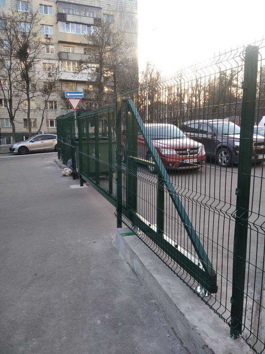 Металева огорожа з сітки від виробника.Швидкий монтаж.паркан зелений