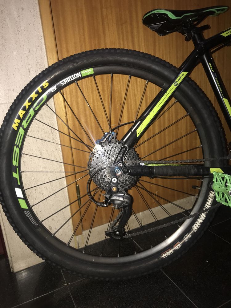 Bicicleta berg 29
