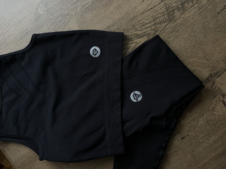 Strój do ćwiczeń, komplet Gym Glamour czarny